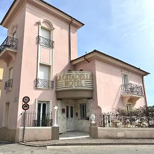 La Citadelle Hotel